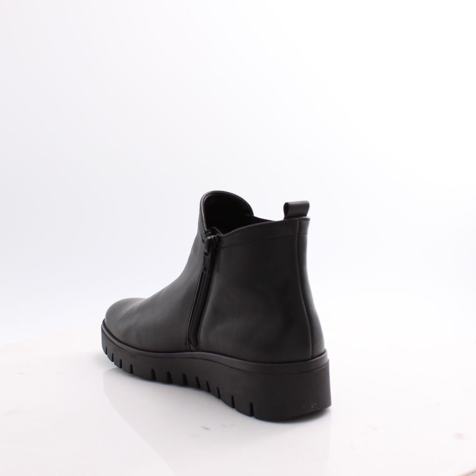 72.061 GABOR BOOTS 25