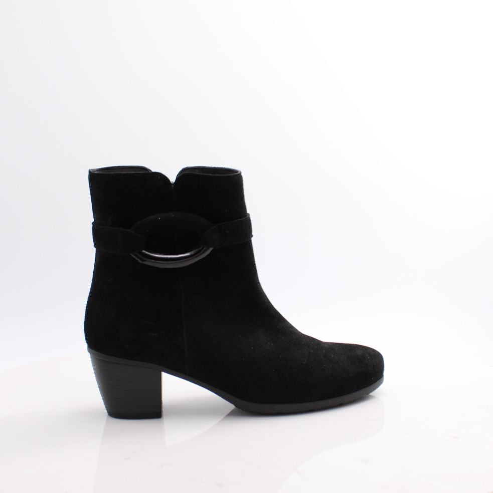 75.523 GABOR BOOTS 25