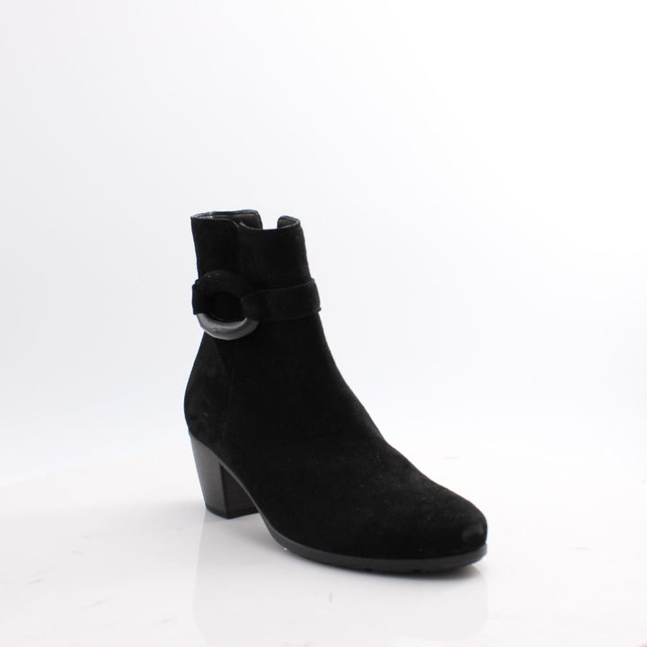 75.523 GABOR BOOTS 25