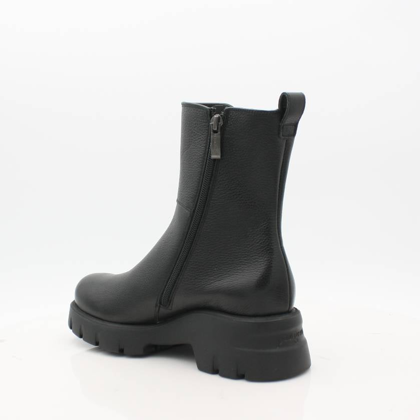 8104 PAUL GREEN BOOTS 25