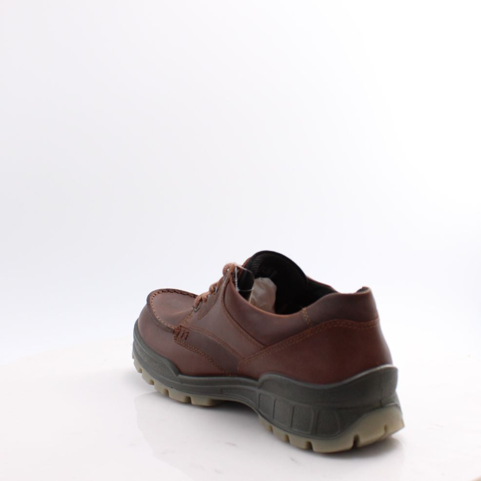 831714 ECCO TRACK 25 SHOES