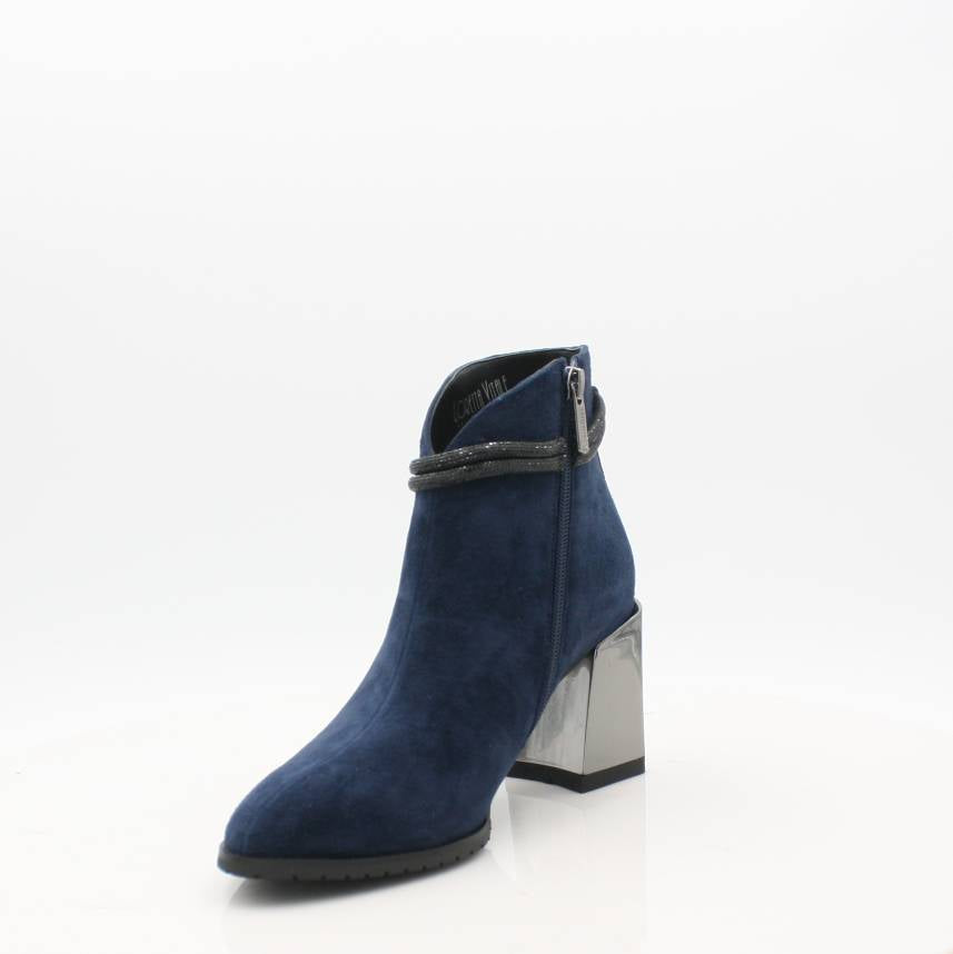 C218 LORETTA VITALE 23