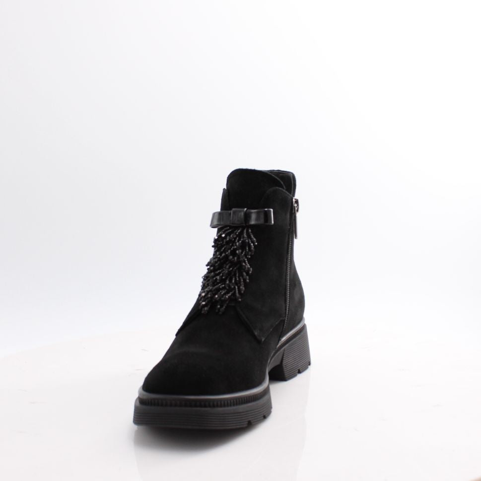 C3841 LORETTA VITALE BOOTS 25