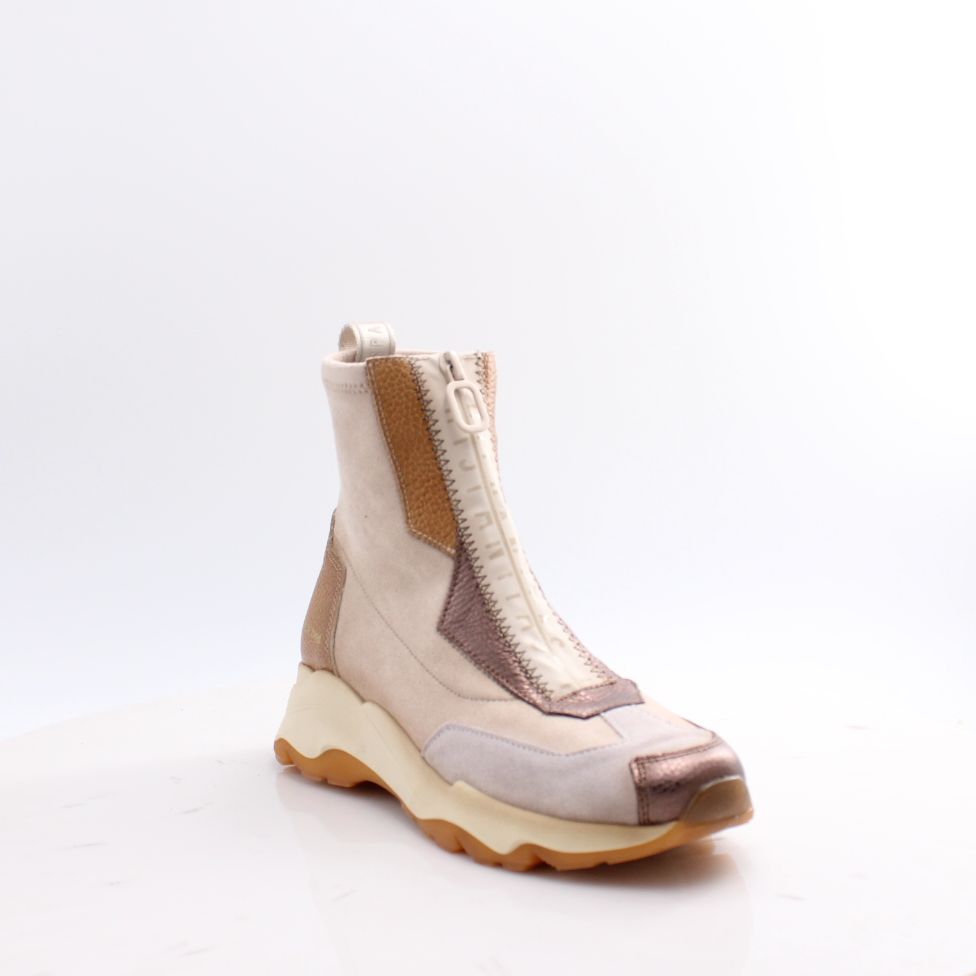 CHI254321 NEPAL HISPANITAS