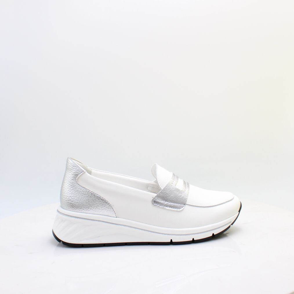 COMO SUAVE SHOES 26
