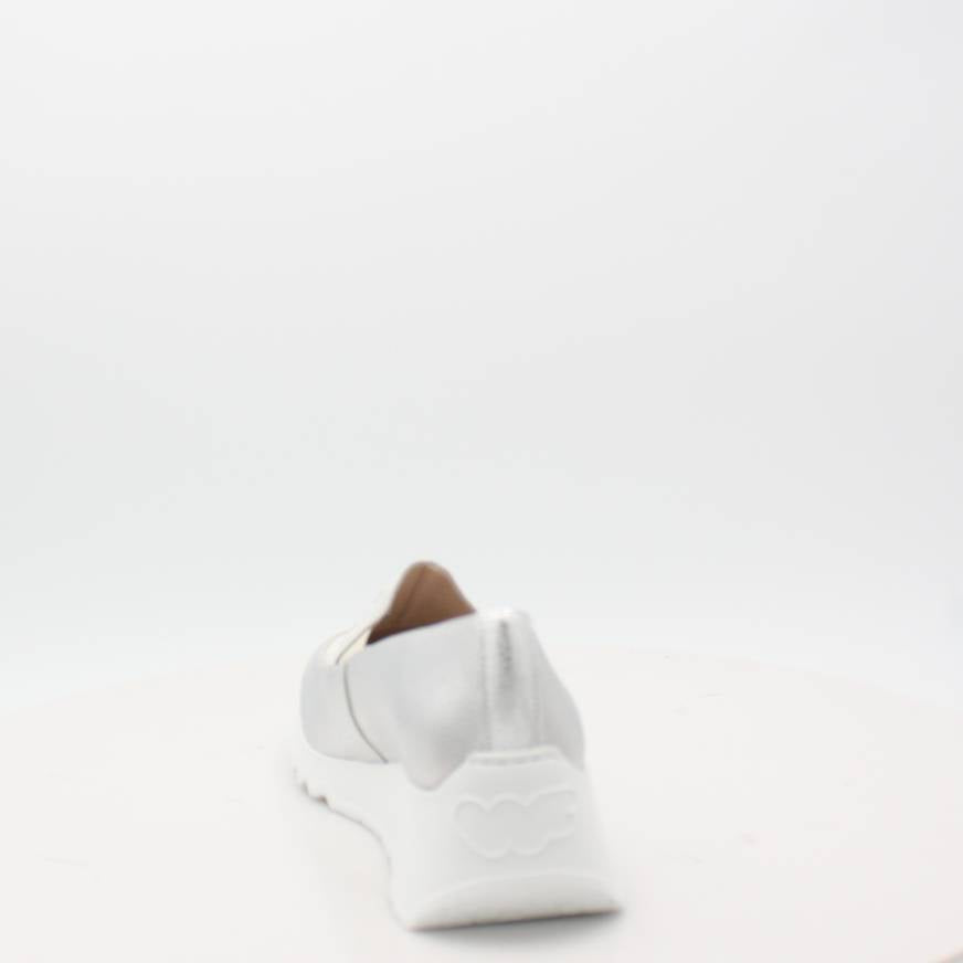 E-6742 WONDERS SHOES