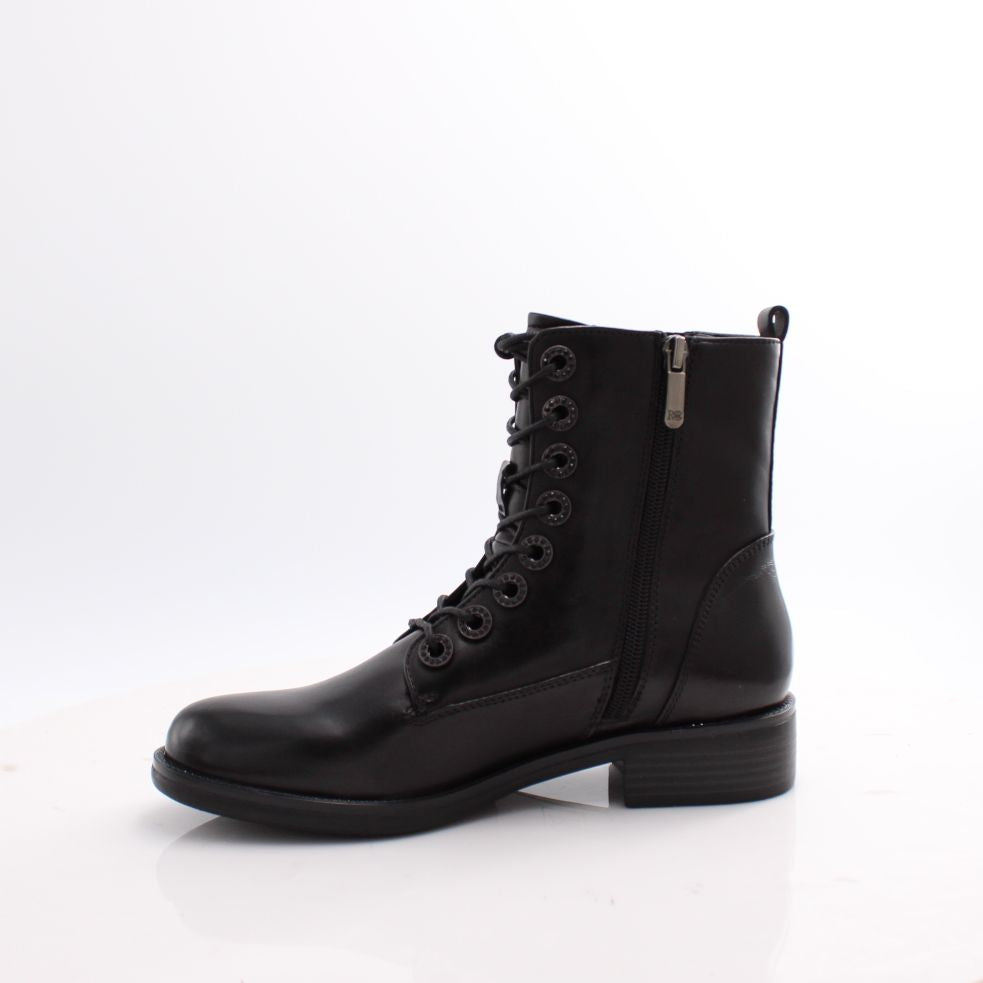 ROXANA-49 REGARDE LE CIEL BOOT