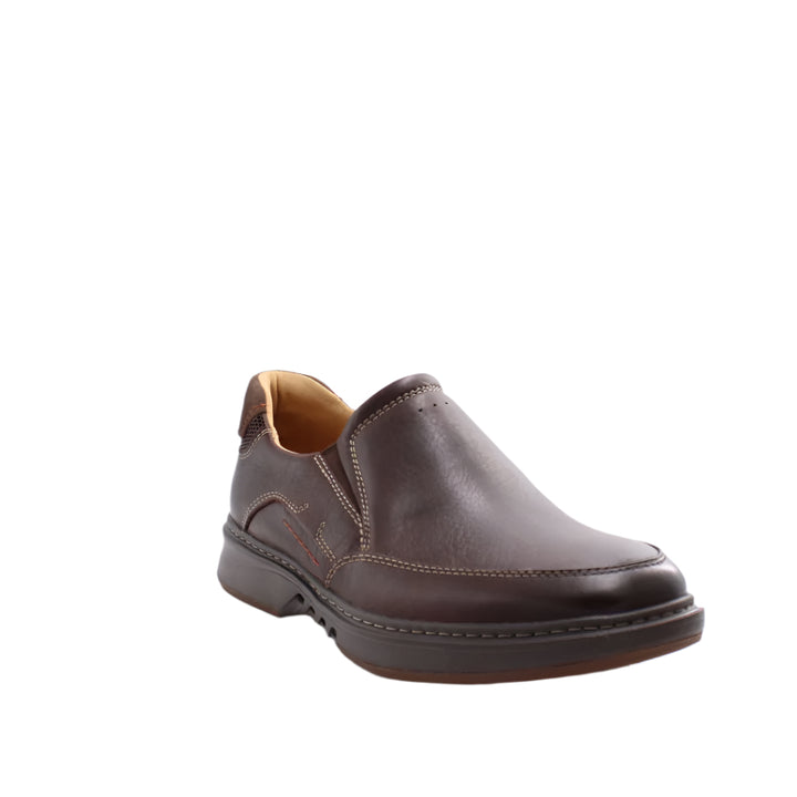 UN BRILEY STEP CLARKS EX WIDE