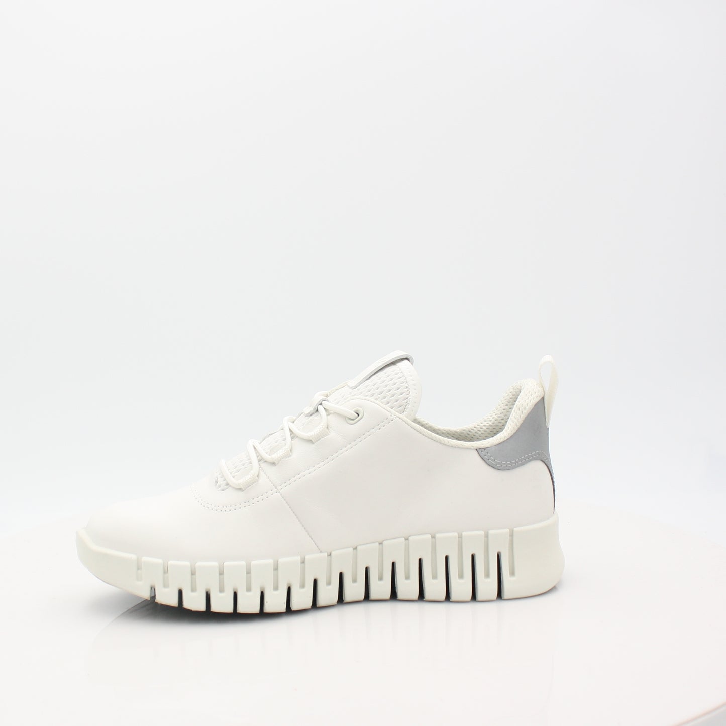 218203 GRUUV ECCO SHOES