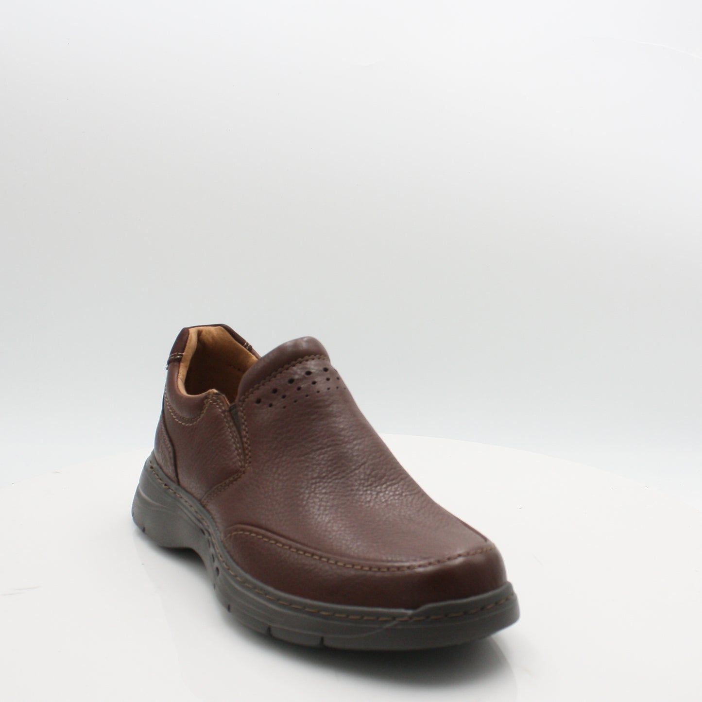 Un BrawleyStep EX WIDE CLARKS, Mens, Clarks, Logues Shoes - Logues Shoes.ie Since 1921, Galway City, Ireland.