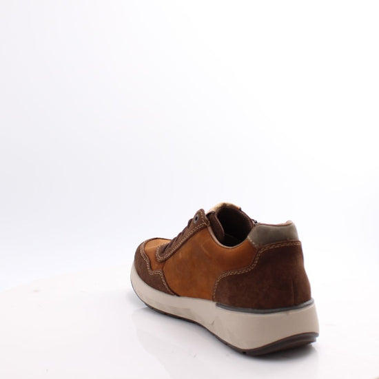 11500 RIEKER SHOES 25