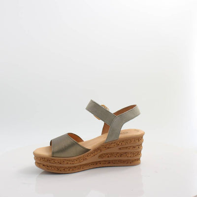 44.651 GABOR SANDALS