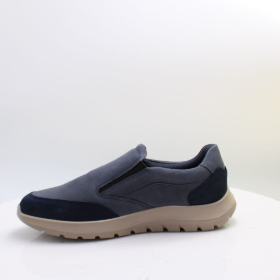 571824 CITY STRIDE ECCO SHOES 26