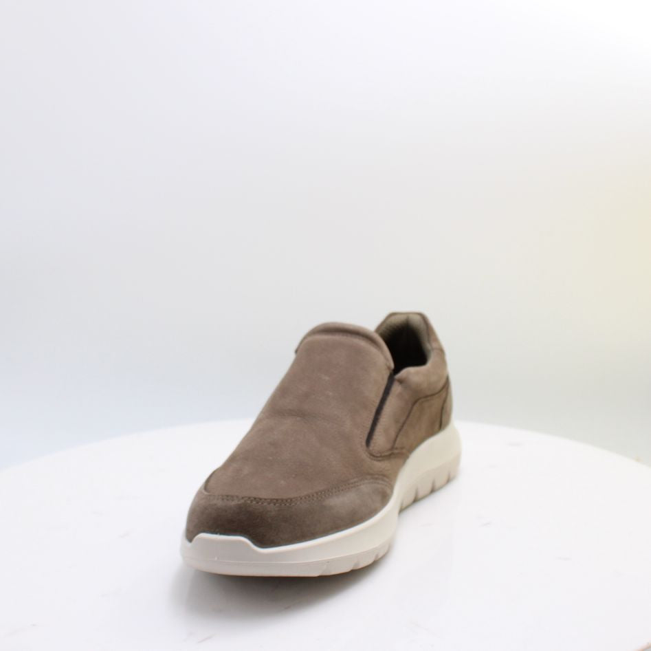 571824 CITYSTRIDE ECCO SHOES 26