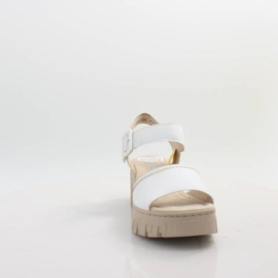 68057  RIEKER 24 SANDALS