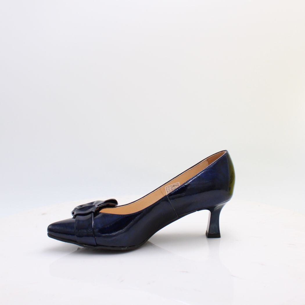 6967 BIOECO SHOES 26