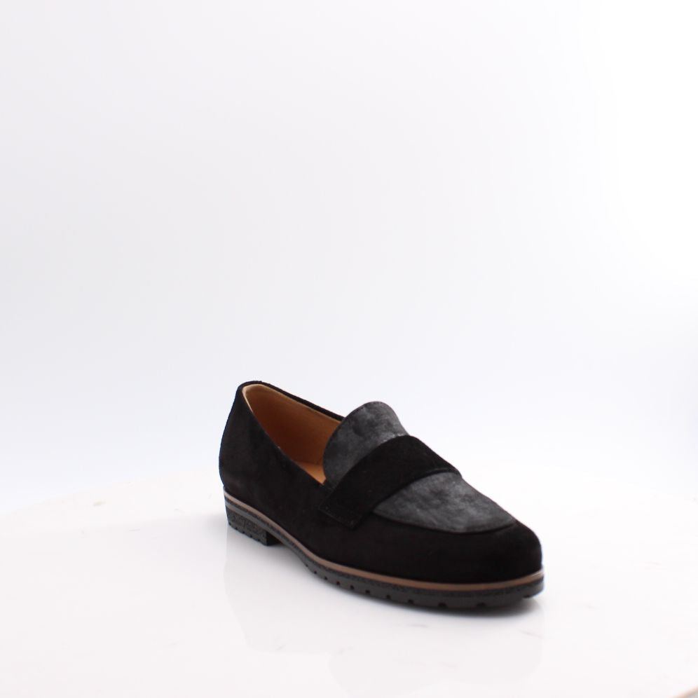 72.042 GABOR SHOES 25