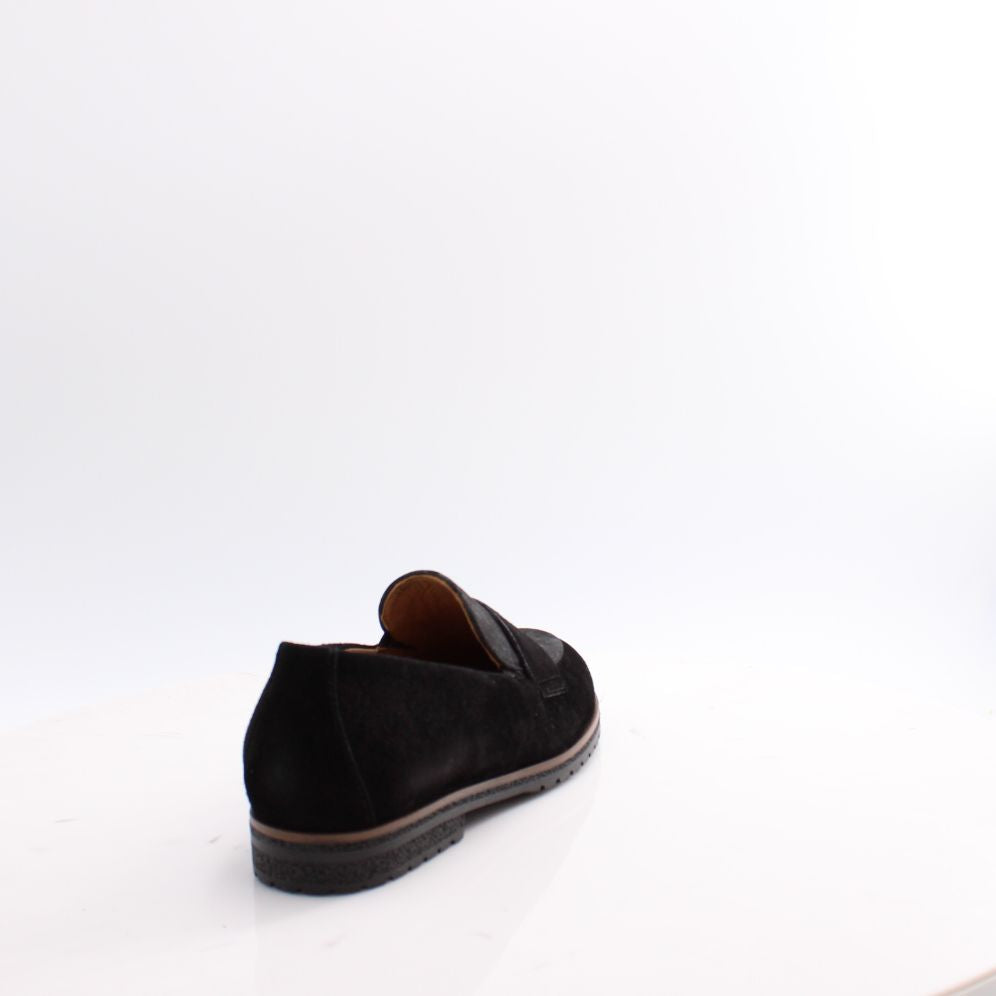 72.042 GABOR SHOES 25