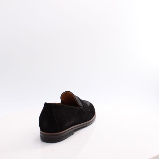 72.042 GABOR SHOES 25