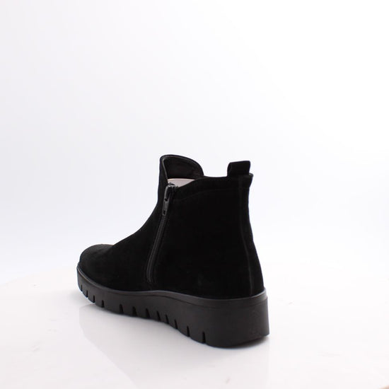 72.061 GABOR BOOTS 25