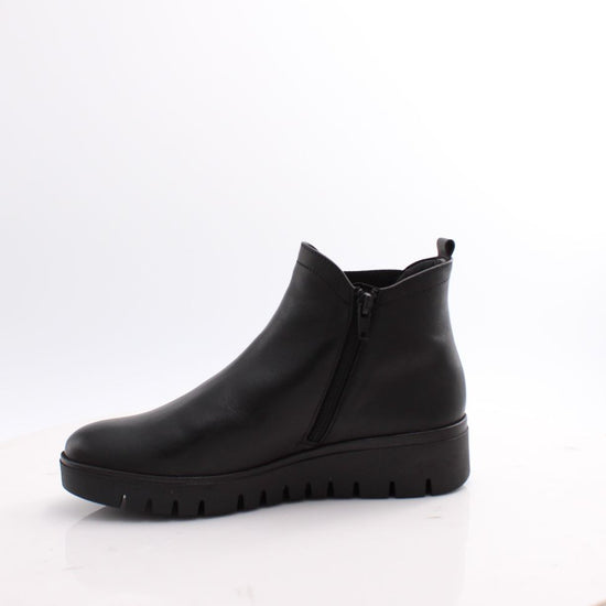 72.061 GABOR BOOTS 25