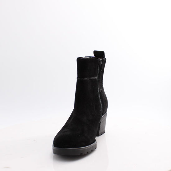 72.801 GABOR BOOTS 25