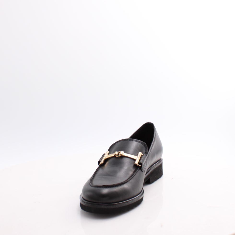 75.211 GABOR SHOES 25