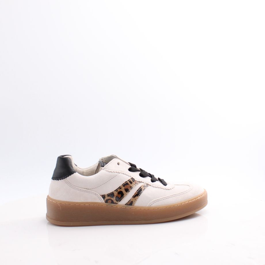 76.475 GABOR SHOES 25