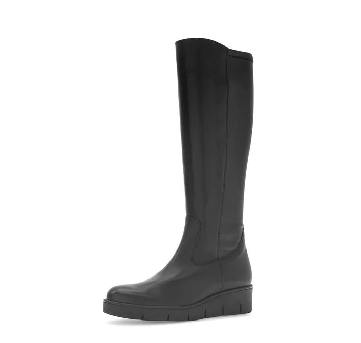8005.03 GABOR BOOTS 26