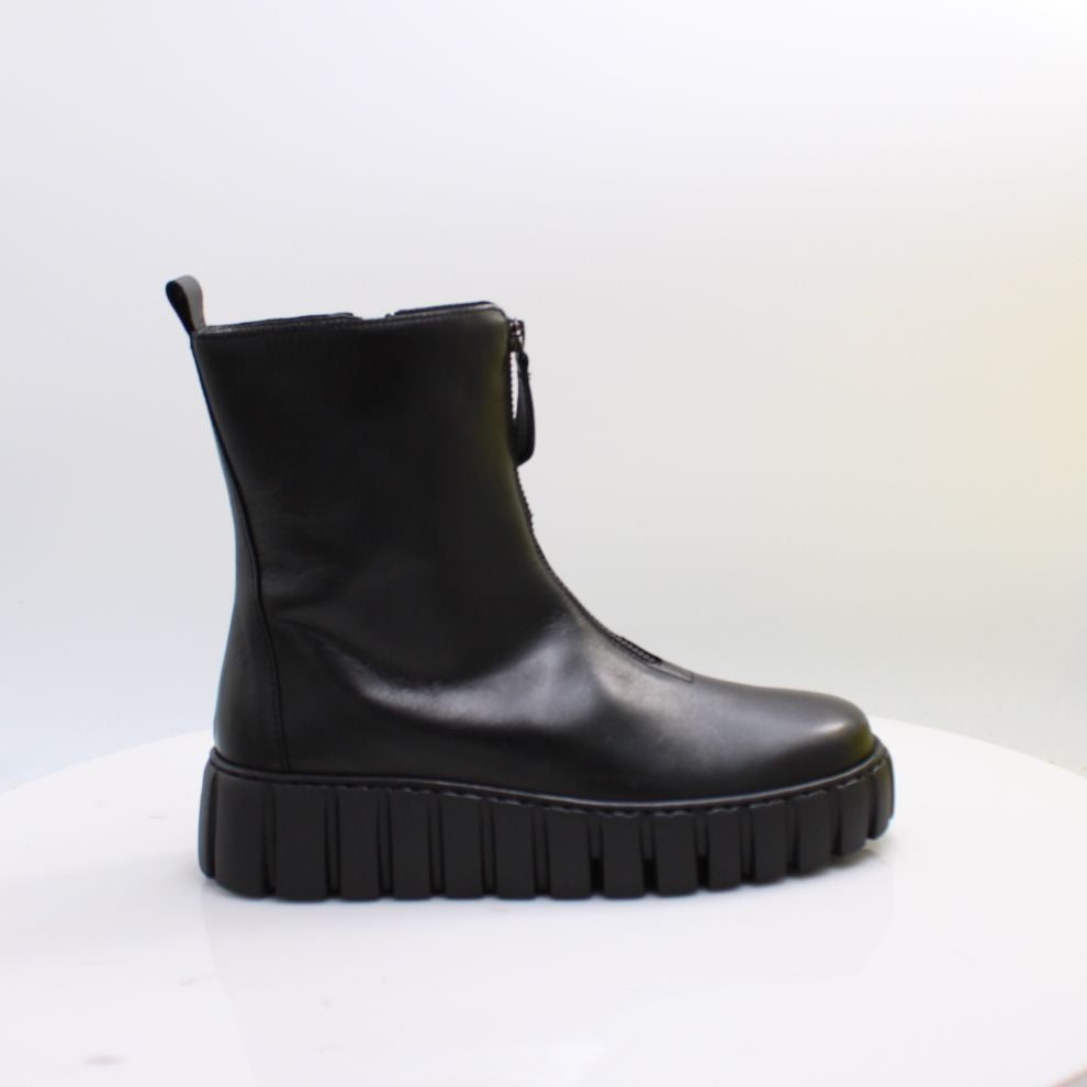 8016.04 GABOR BOOTS 26