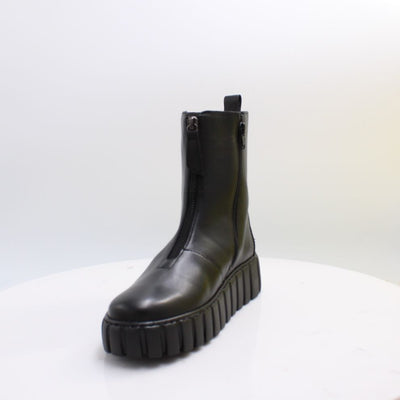 8016.04 GABOR BOOTS 26