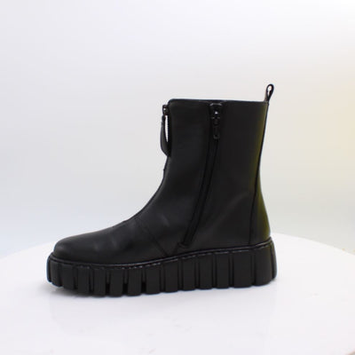 8016.04 GABOR BOOTS 26