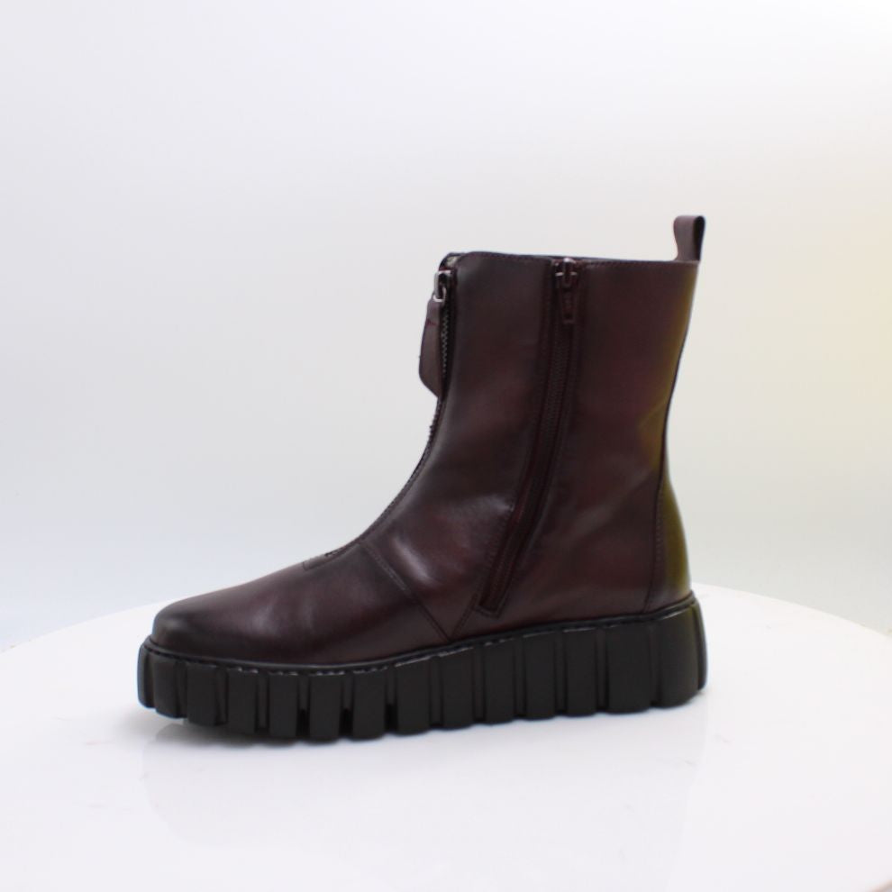 8016.04 GABOR BOOTS 26