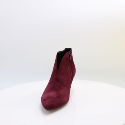 8017.01 GABOR BOOTS 26