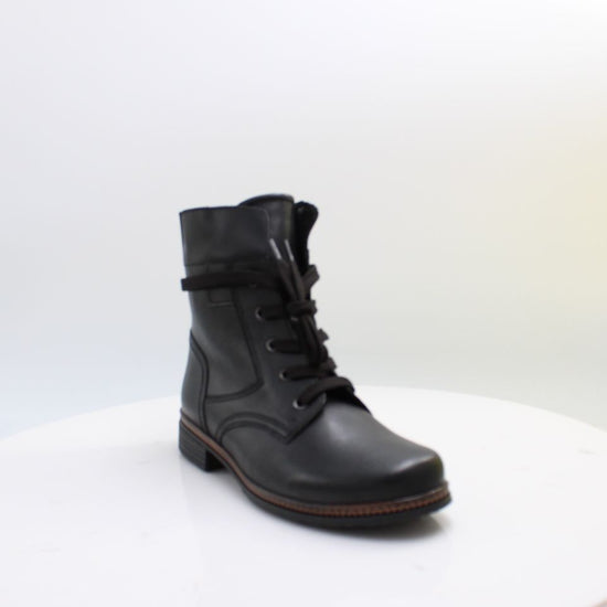 8023.03 GABOR BOOTS 26