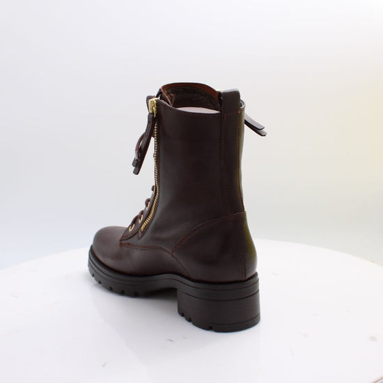 8027.03 GABOR BOOTS 26