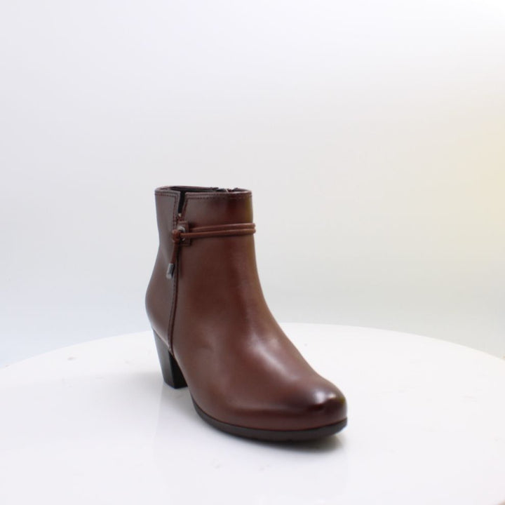 8029.01 GABOR BOOTS 26