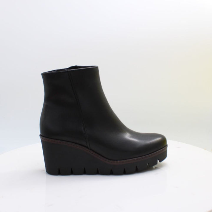8045.01 GABOR BOOTS 26