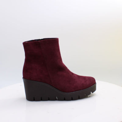 8045.01 GABOR BOOTS 26