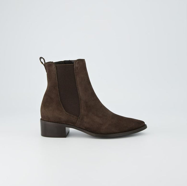 8271 PAUL GREEN BOOTS 26