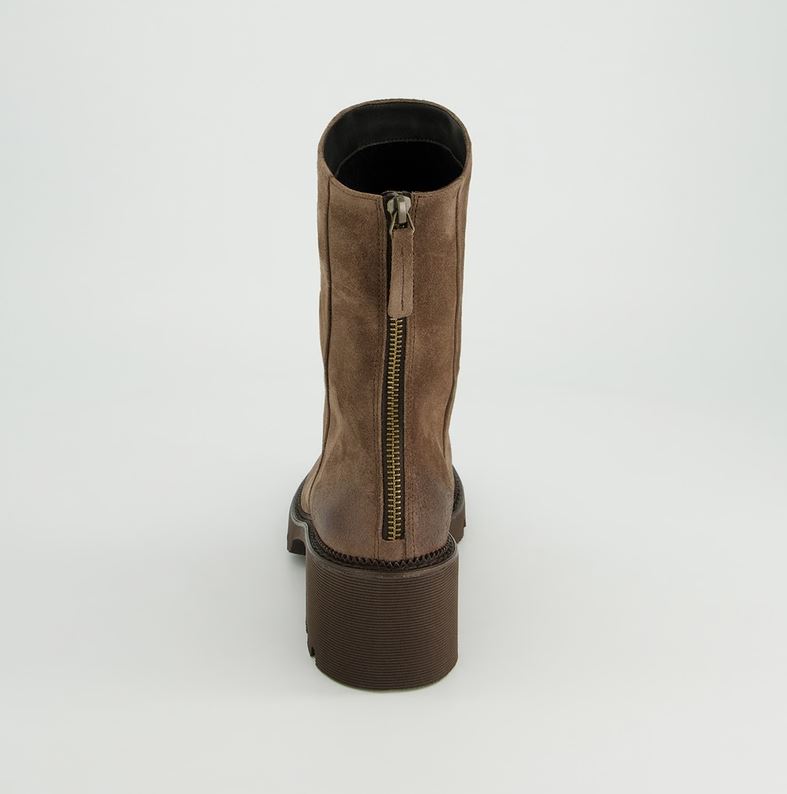 8291 PAUL GREEN SUEDE BOOTS