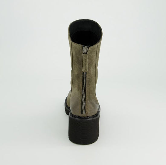 8291 PAUL GREEN SUEDE BOOTS
