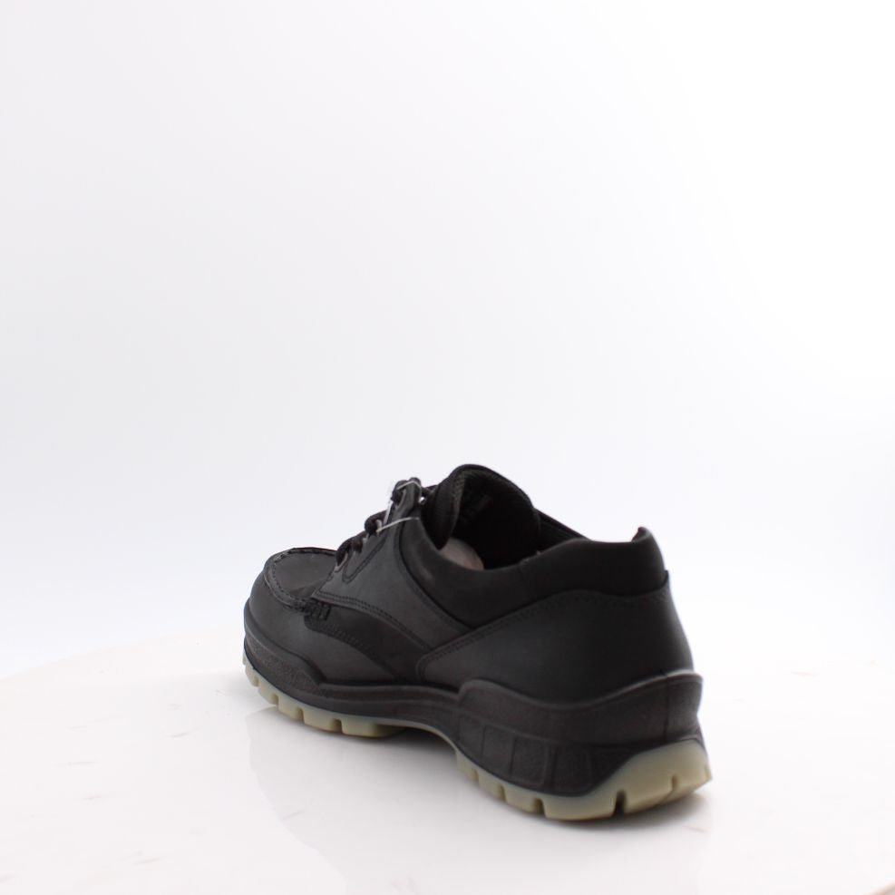831714 ECCO TRACK 25 SHOES