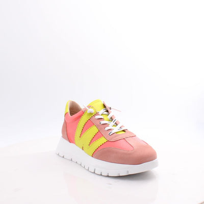 A-2476 WONDERS SHOES