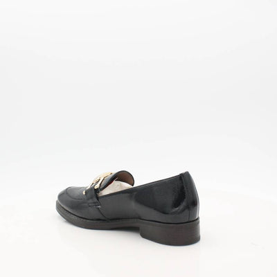 A-7252 WONDERS SHOES