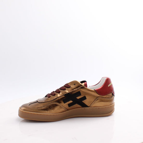 A032 ANOTHER TREND TRAINERS