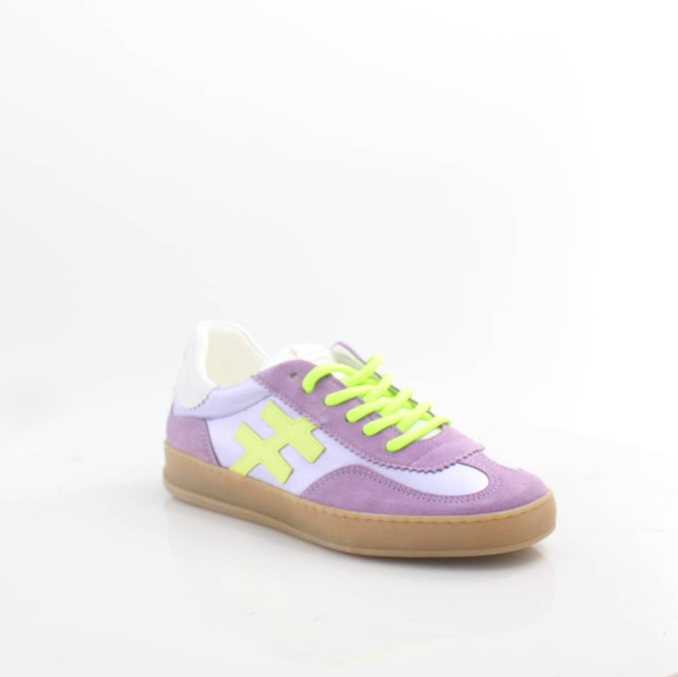 A032 ANOTHER TREND TRAINERS