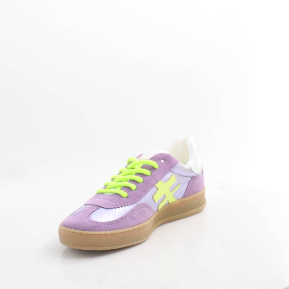 A032 ANOTHER TREND TRAINERS