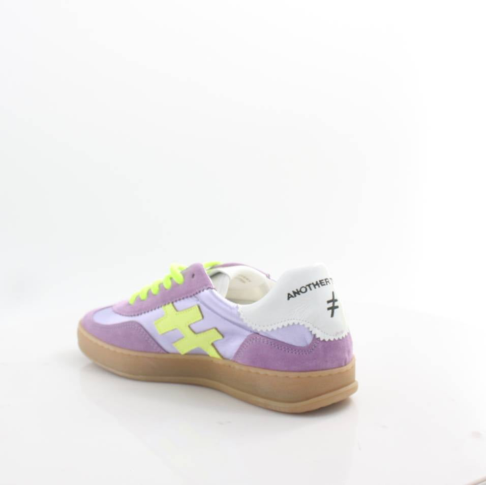 A032 ANOTHER TREND TRAINERS