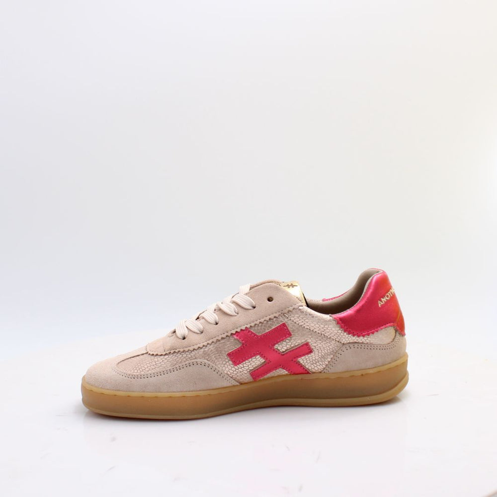 A032 ANOTHER TREND TRAINERS